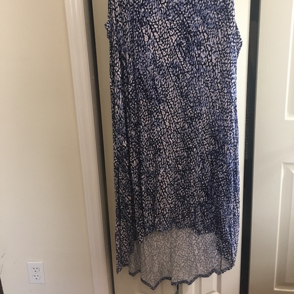 Hi/Lo Dress - Picture 3 of 3